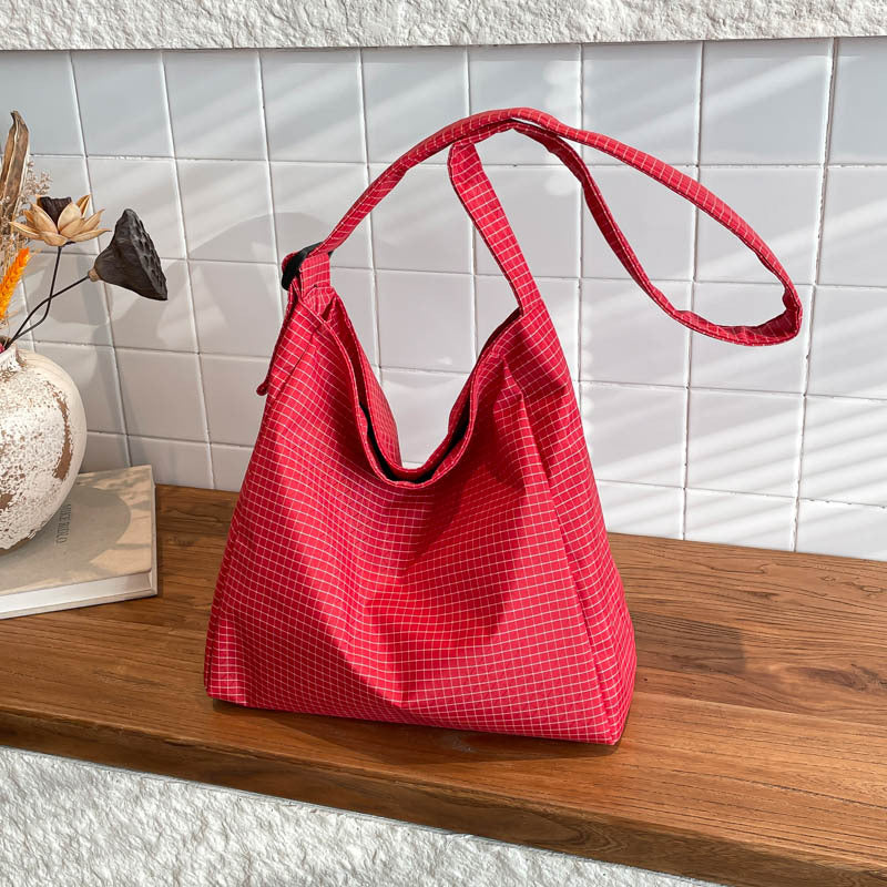 WoCasual Slouchy Hobo Handtasche Karnz