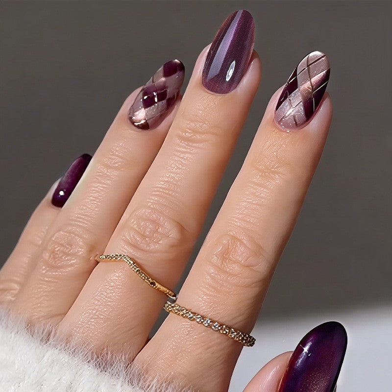 Elegante Schicke Press-On Nagelset Karnz