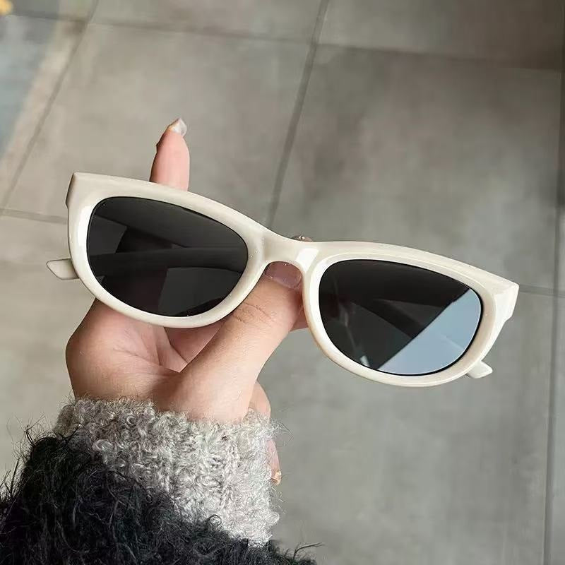 Moderne quadratische Sonnenbrille Karnz