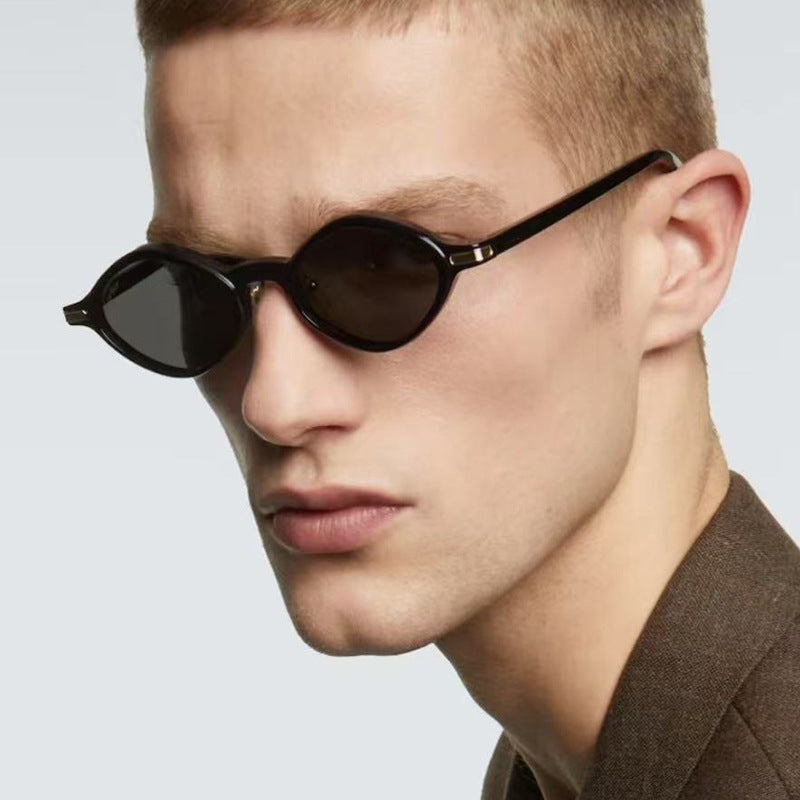Damen modische Sonnenbrille mit einzigartigem Design und hochwertigem Metallrahmen Karnz