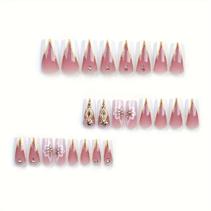 Aufwendiges florales Nagelkunst-Set Karnz