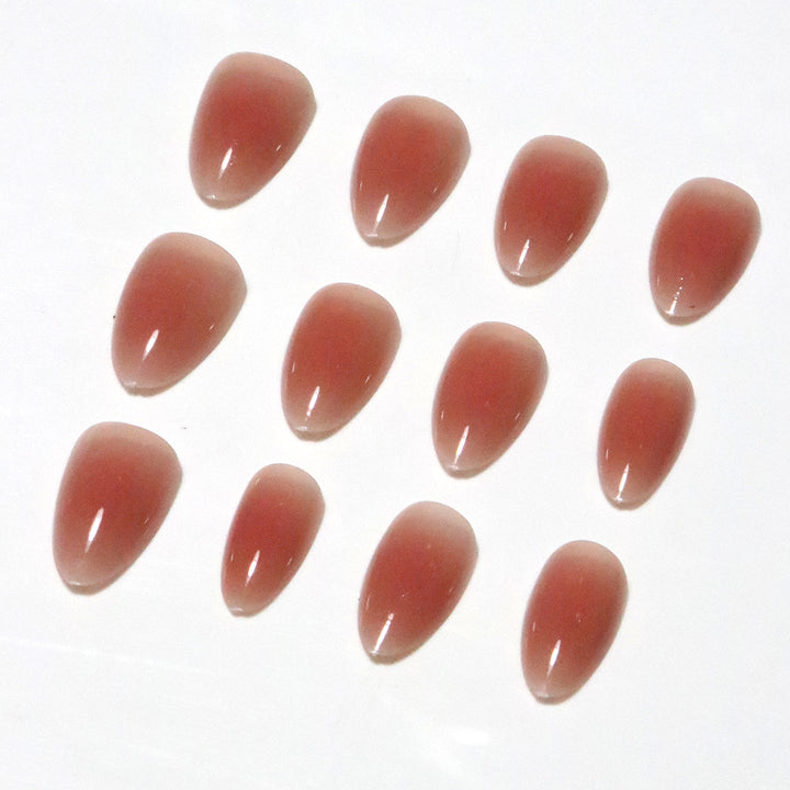 Glänzende Ombre Mandel-förmige Nagelspitzen Karnz