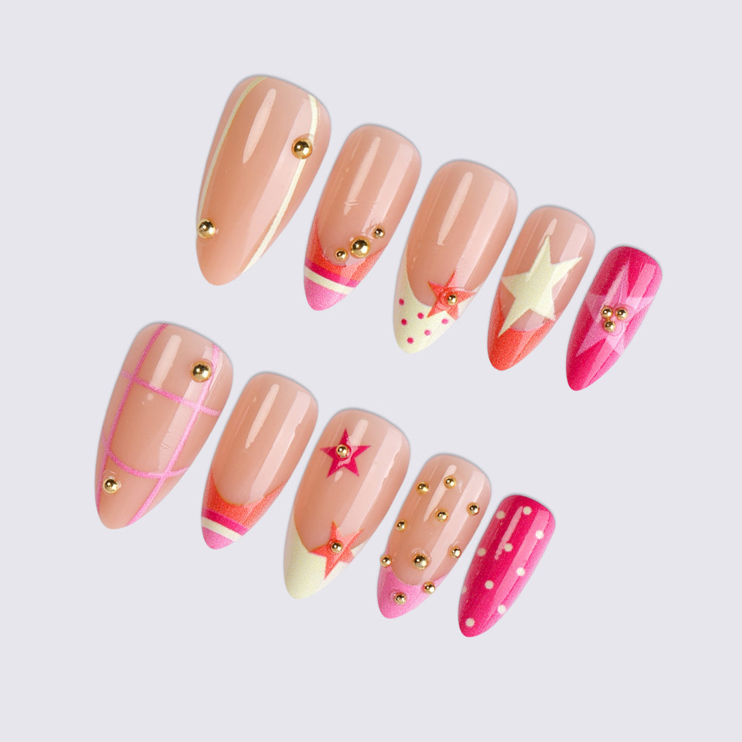 Dekoratives Themen Press-On Nagelkunst Set Karnz