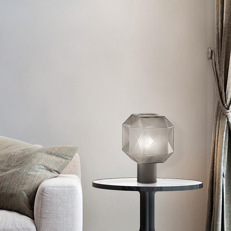 Geometrische Glas Tischlampe