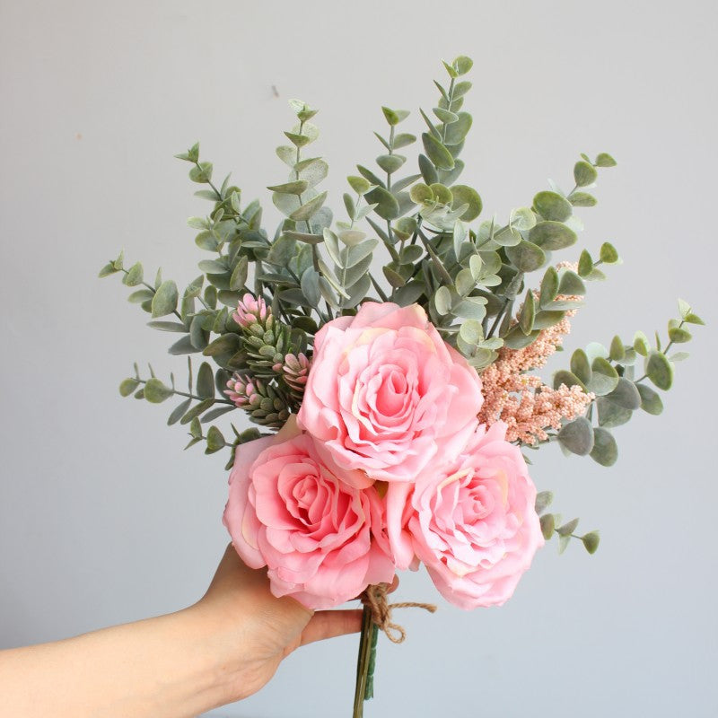 Lebensnahe Gelbe Rosenstrauß Arrangemement