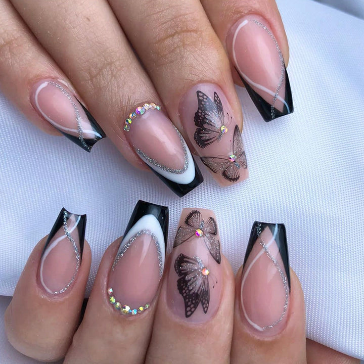 Künstlerische Lange Stiletto Press-On Nagelkunst mit Schmetterlingsdesign Karnz