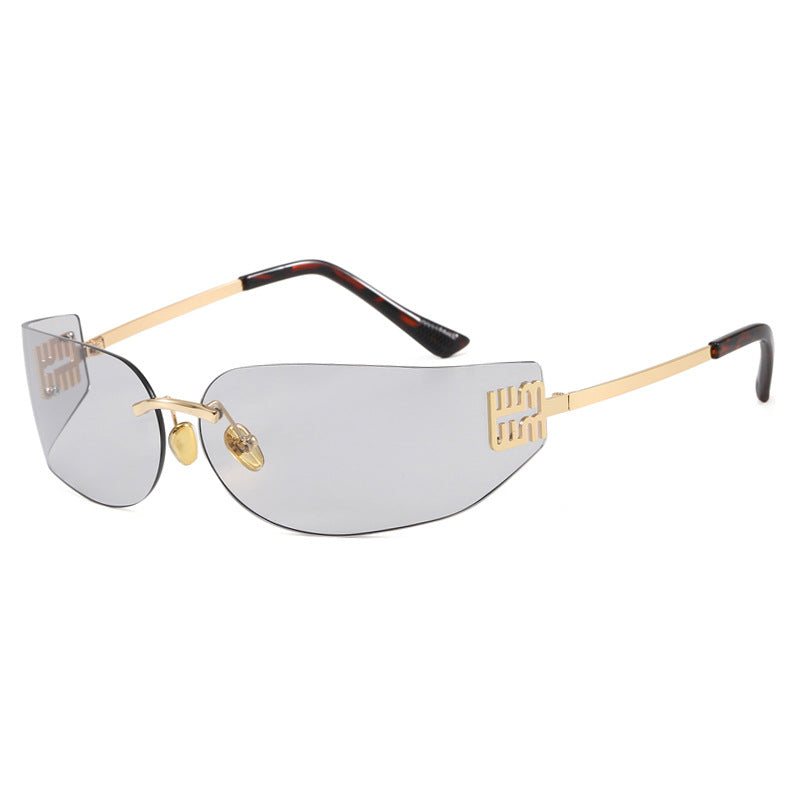 Damen futuristische Designer-Sonnenbrille mit ausgefallenem Rahmen und UV-Schutz Karnz