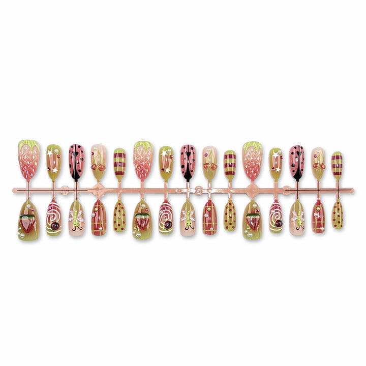 Kunstnagelset Karnz