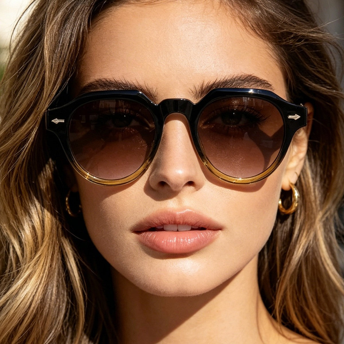 Damen Sonnenbrille mit stilvollem und einzigartigem Rahmen Karnz