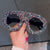 Damen Glitzernde Glamour-Sonnenbrille mit einzigartigem Kristallrahmen Karnz