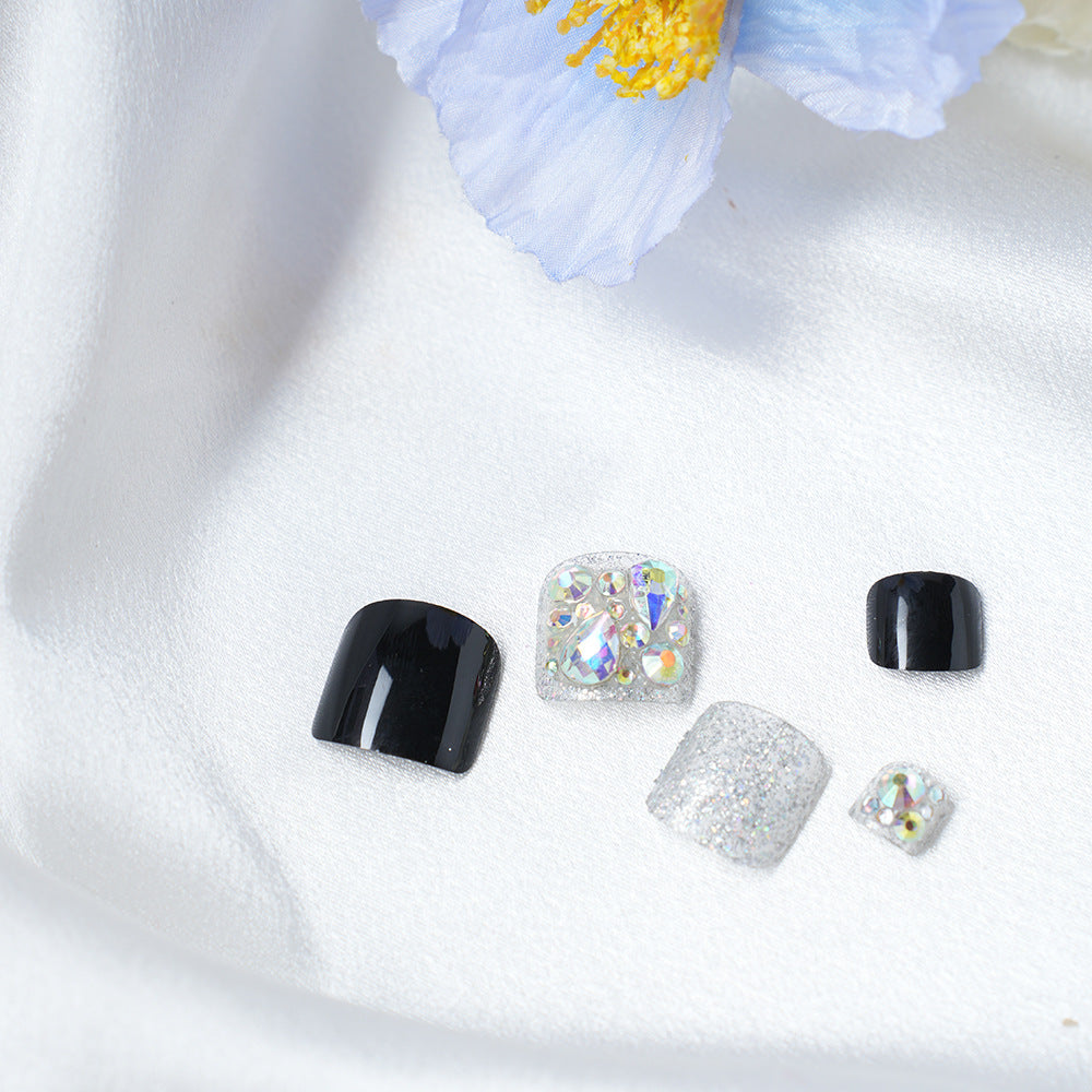 Dekorativer Glam Press-On Nagelset Karnz