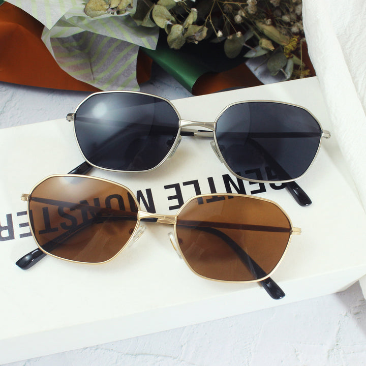Modische Schildkröten-Sonnenbrille Im Eleganten Design Karnz