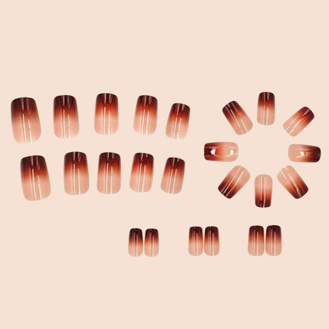 Elegantes Acryl-Nageldesign Karnz