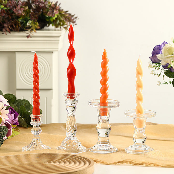 Gedrehte konisch dekorative Kerzen Set mit skulptierten Glas Haltern