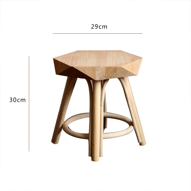Moderner Hocker aus hochwertigem Holz Karnz