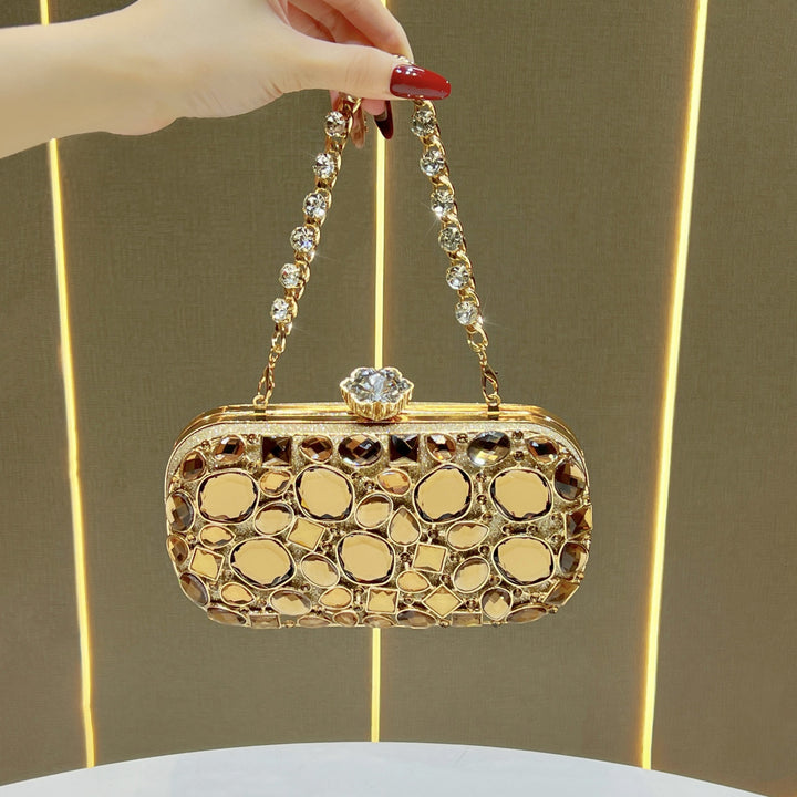Dekorative Kristallakzentuierte Abend-Clutch