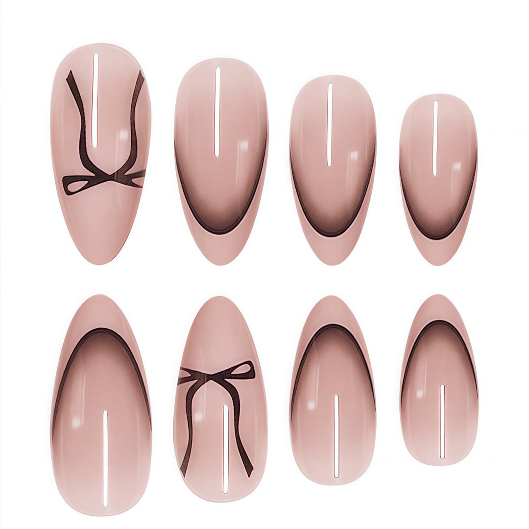 Dekoratives Press-On Nagelkunst Set Karnz