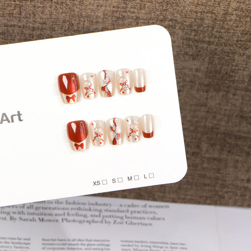 Dekoratives Press-On-Nagelkunst-Set mit Banddesign Karnz