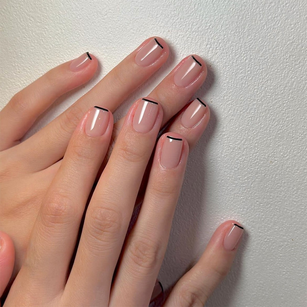 Luxus Glänzendes Press-On Nagelset Karnz