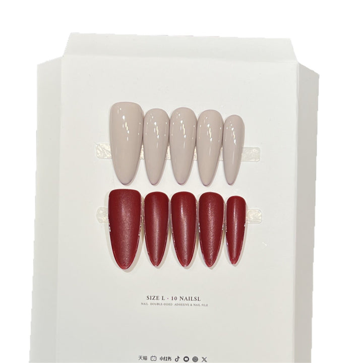 Stiletto Press-On Nagelkunstset mit eleganten French Tips Karnz
