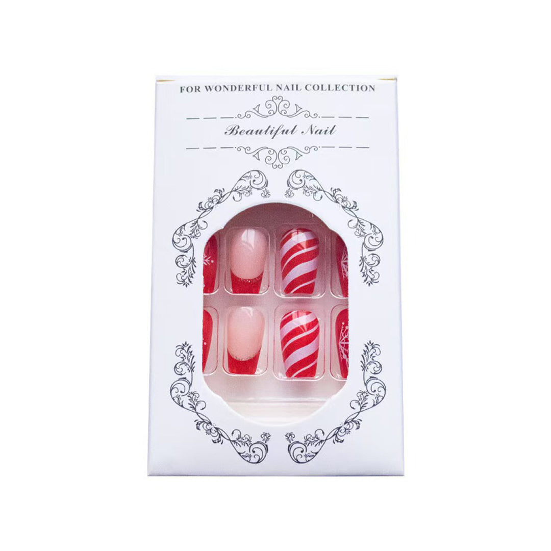 Festliche Kunstnagelkreation Karnz
