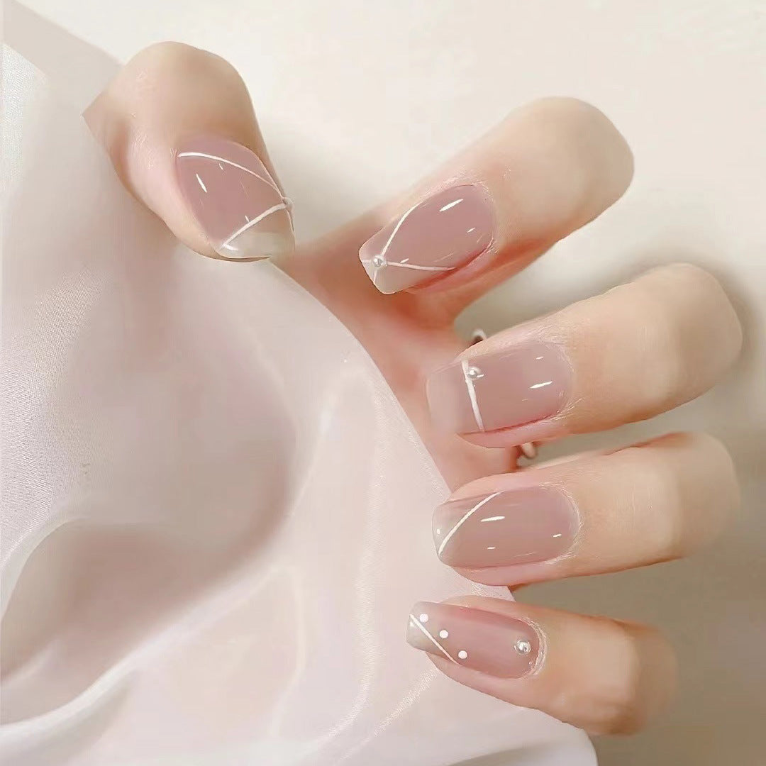 Eleganter dekorativer Press-On-Nagelset