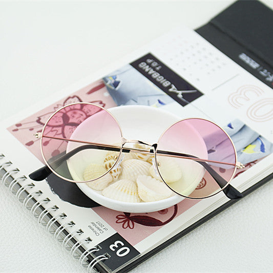 Damen runde Sonnenbrille mit stylischem Metallic-Rahmen Karnz