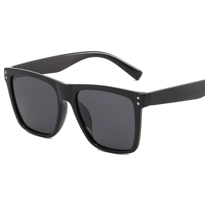 Damen Modische Sonnenbrille mit modernem, mattem Rahmen Karnz