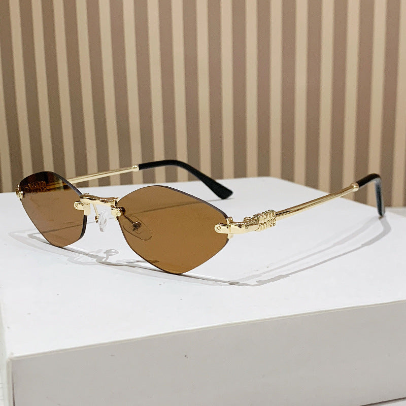 Damen Cat-Eye Sonnenbrille im modernen Eleganz-Stil Karnz