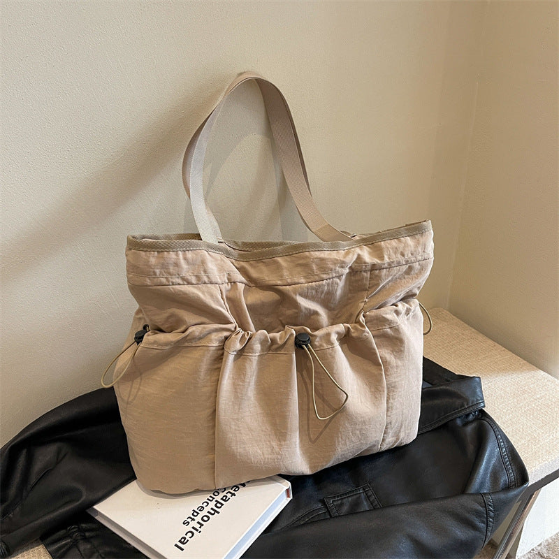 Erweiterbare Utility-Tasche Karnz