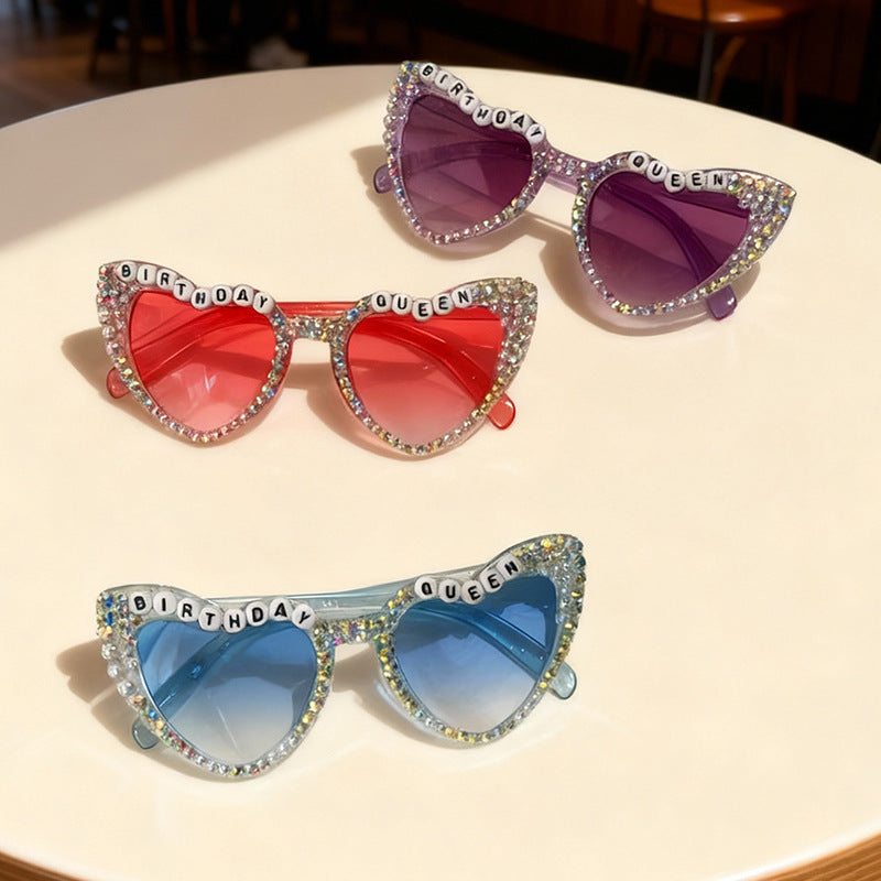 Rhinestone-besetzte Geburtstagsthema-Sonnenbrille Karnz