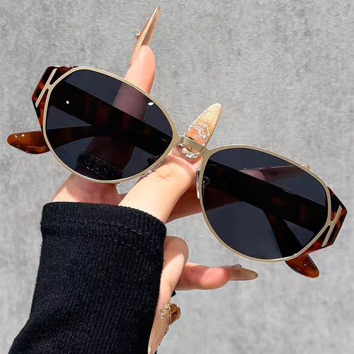 Modische Schildkröten-Sonnenbrille Karnz