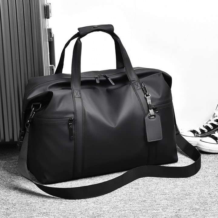 Reisetasche mit Wasserdichtem Material und Praktischen Trageoptionen Karnz