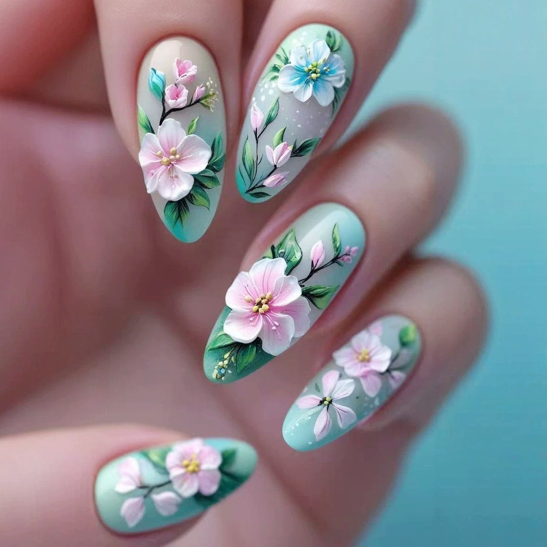 Elegante Nagelkunst Karnz