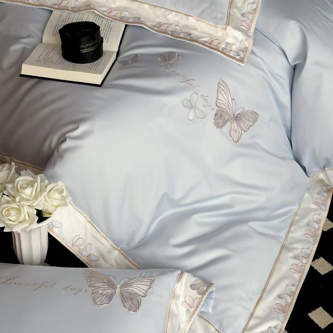 Satin-Bettwäsche-Garnitur mit besticktem Schmetterlingsmotiv und seidenmattem Finish
