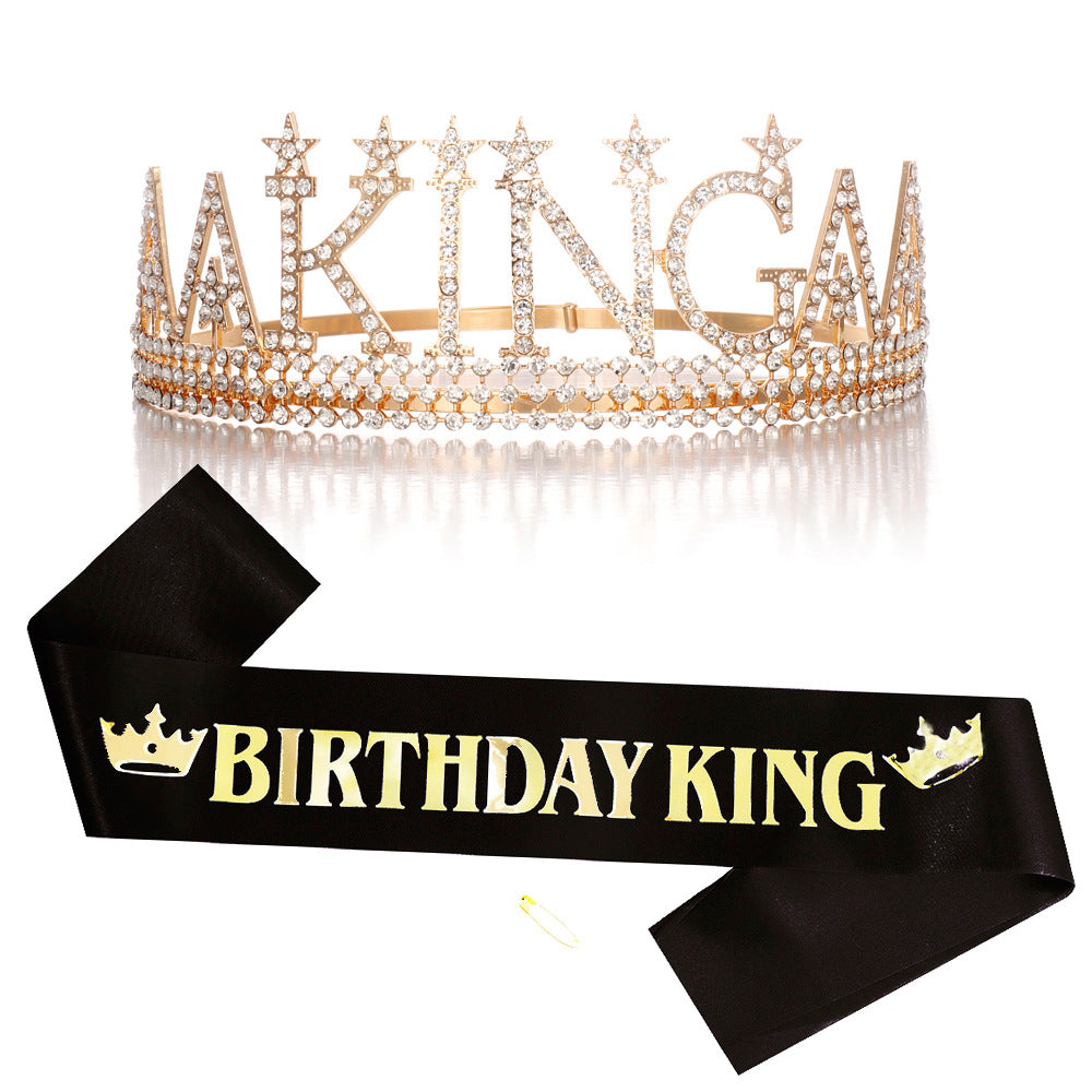 Damen Glitzernde Geburtstagskrone mit einem regalem "Birthday King"-Schärpen-Set Karnz