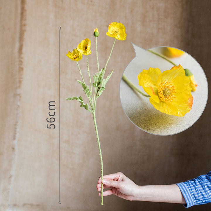 Lebensechter weißer Blumenschaft