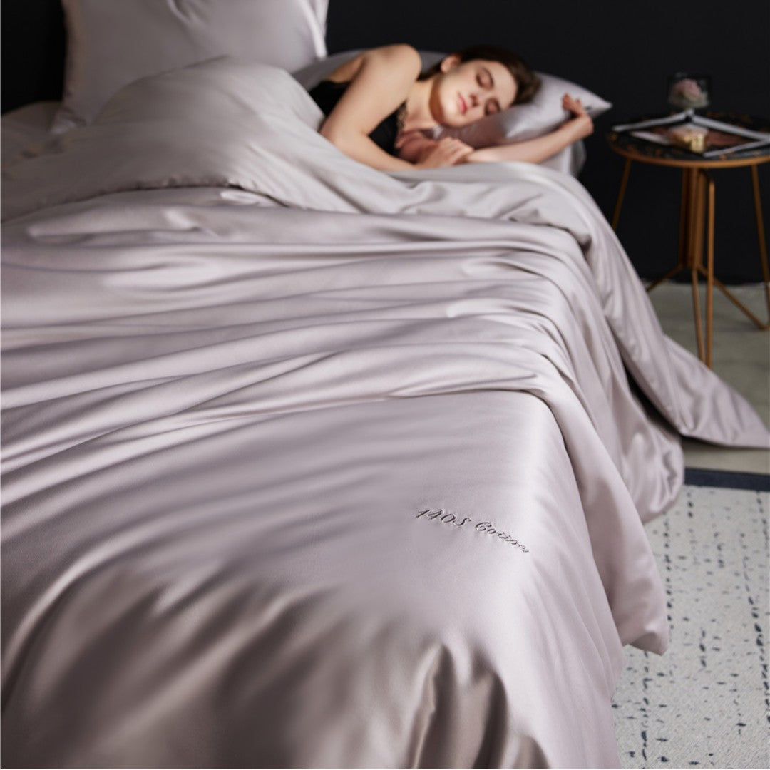 Seiden-Effekt Satin Bettwäsche Set mit kühlendem atmungsaktivem Finish & Kissenbezügen