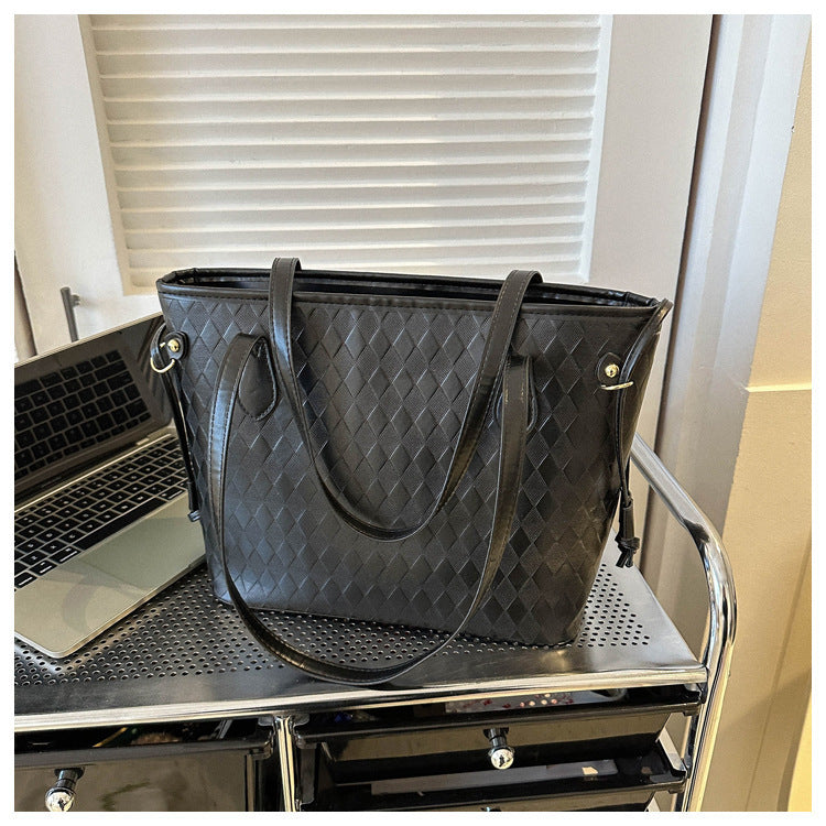 Gepolsterte Muster Handtasche Karnz