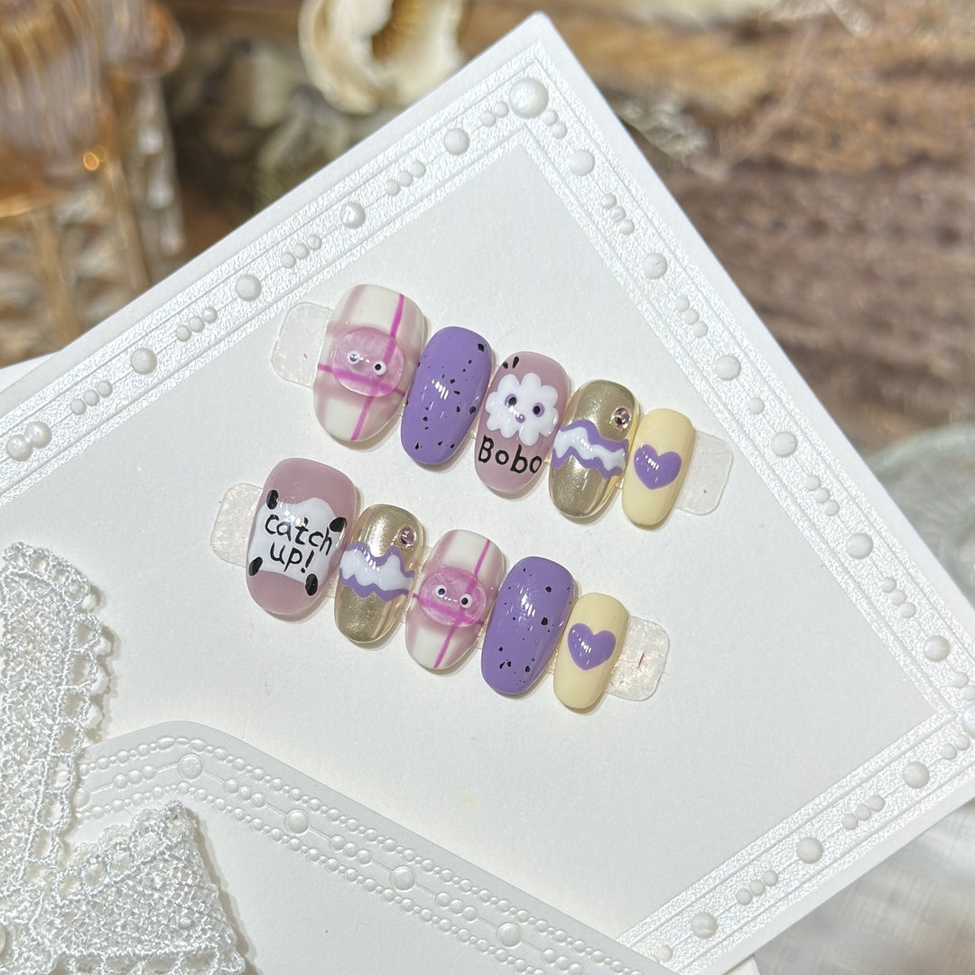 Verspieltes, cartoon-themed Press-On Nail Art Set Karnz