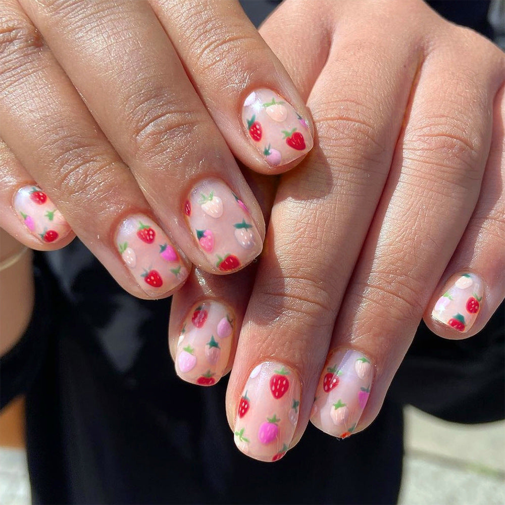 Erdbeer-Themen Press-On Nagelkunst Karnz