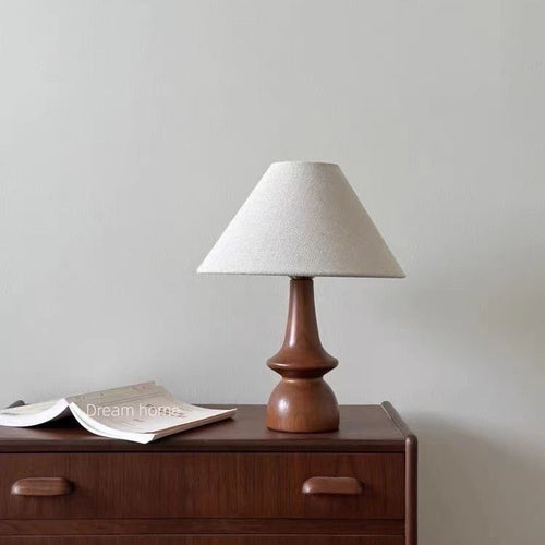 Dekorative Designer Tischlampe