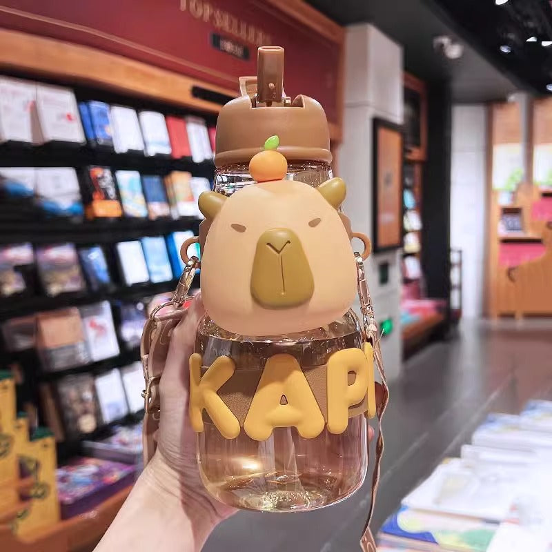 Damen Trinkflasche mit interaktivem Design und stylischem Charakterelement Karnz