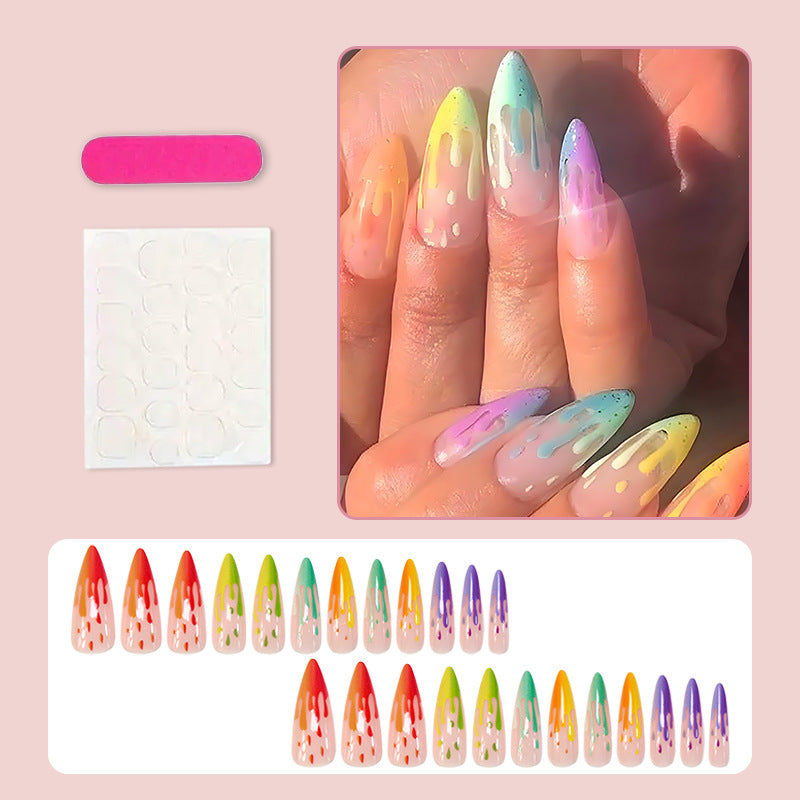 Kunstnagelset mit stilvollem Wassertropfen-Muster Karnz