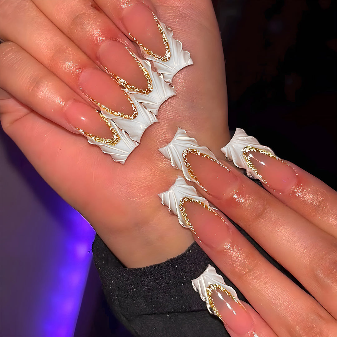 Dekorative Lange Press-On Nail Extensions Karnz