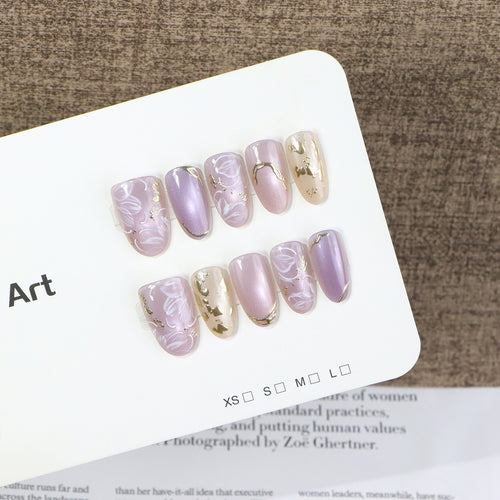Blumen- und Metallic-Press-On-Nagelkunst Karnz