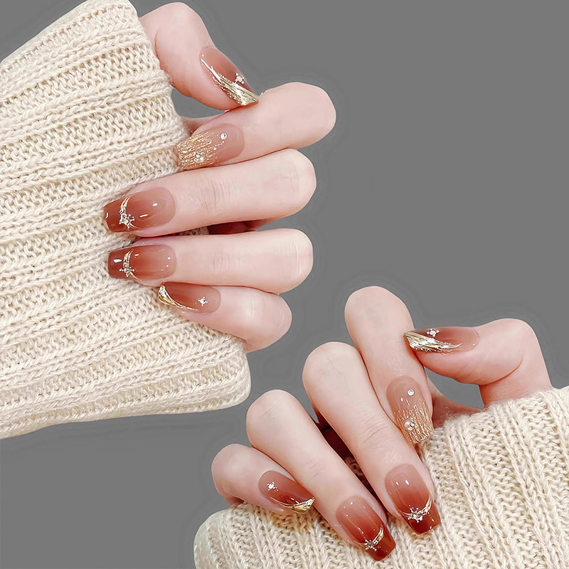 Elegante Glitzernde Press-On-Nagelkunst Karnz