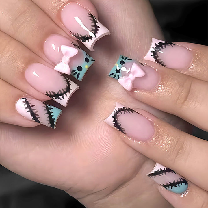 Verspielte Nagelkunst Karnz