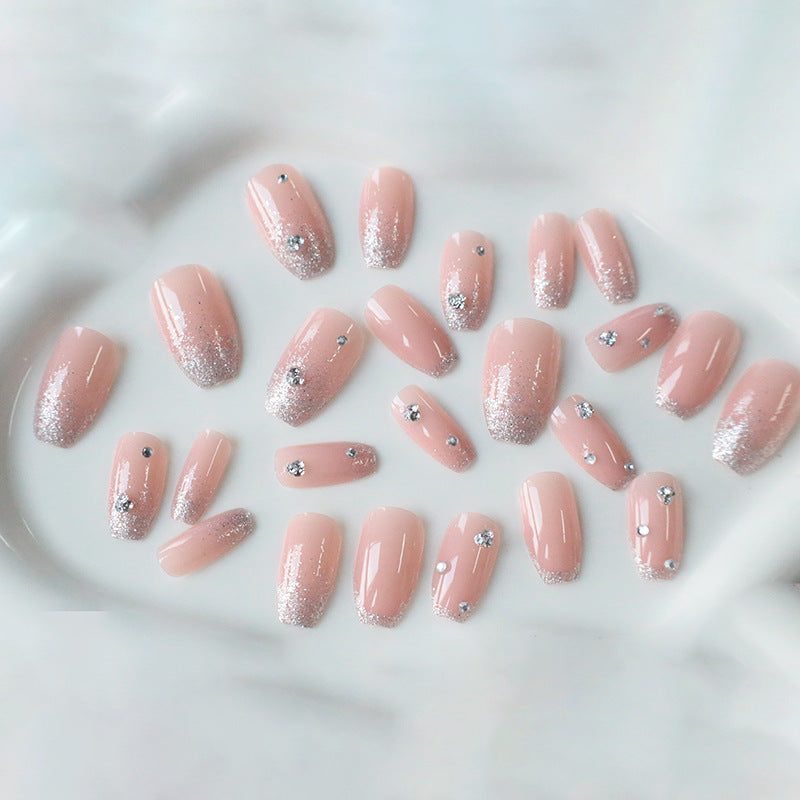 Elegante Kristall Dekor Nagelkunst Karnz