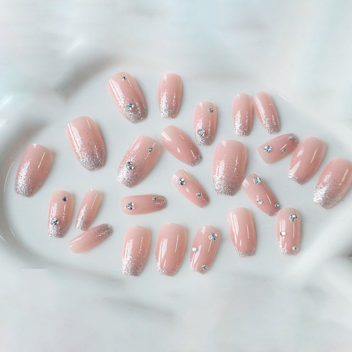 Elegante Kristall Dekor Nagelkunst Karnz